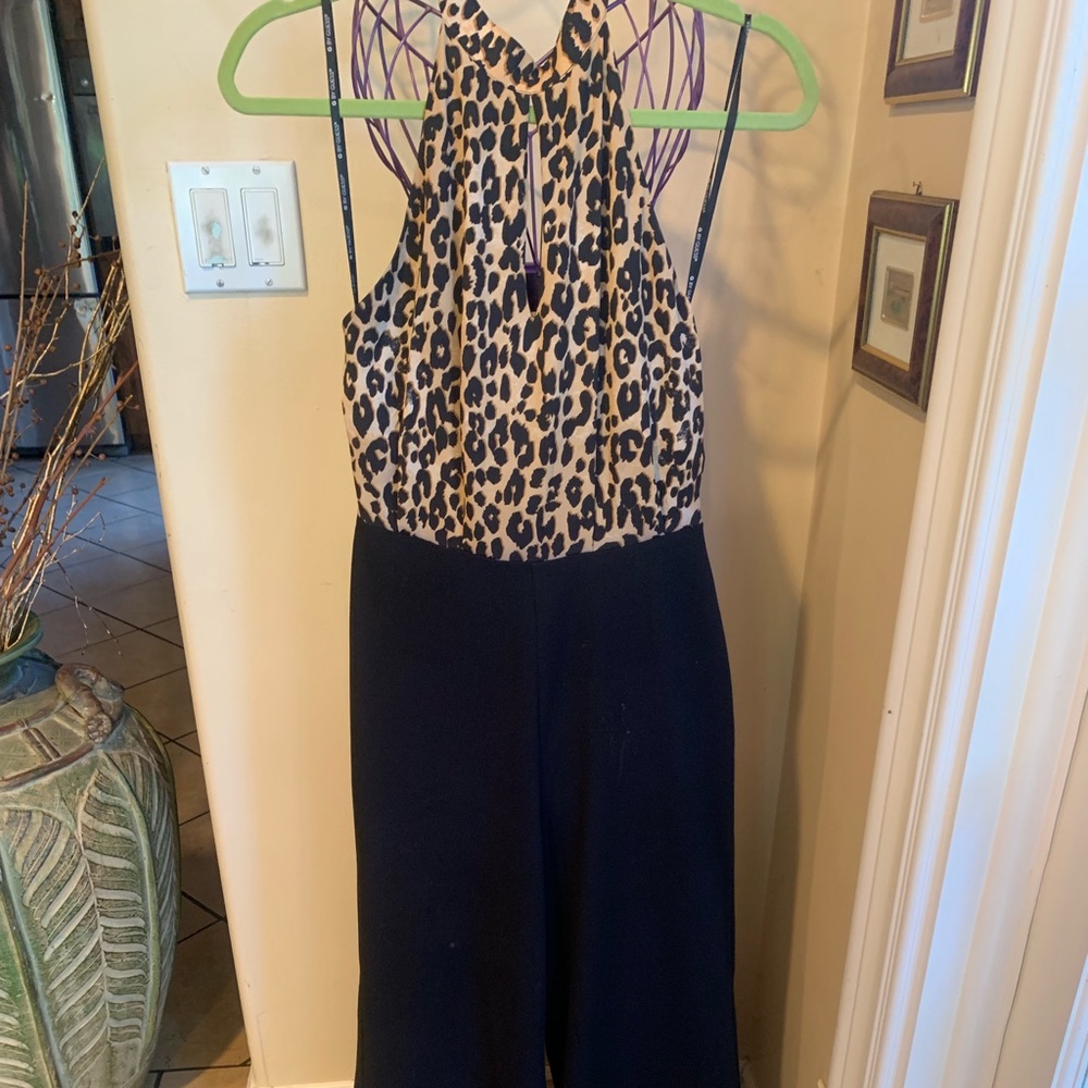 **BOGO 50% off** Wide leg cheetah print jumpsuit
